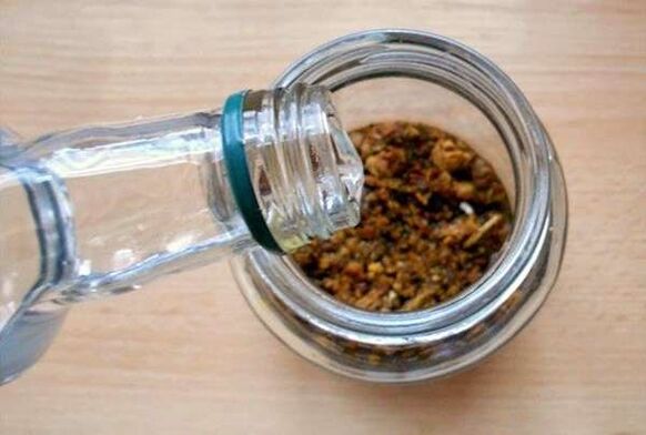 Preparation of a curative infusion of propolis to enhance. 